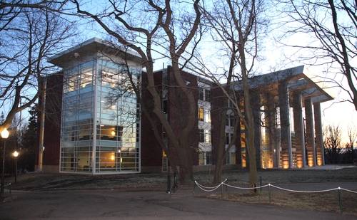 暑期書(shū)單推薦:雅思7+的大神都在看的英文讀物!